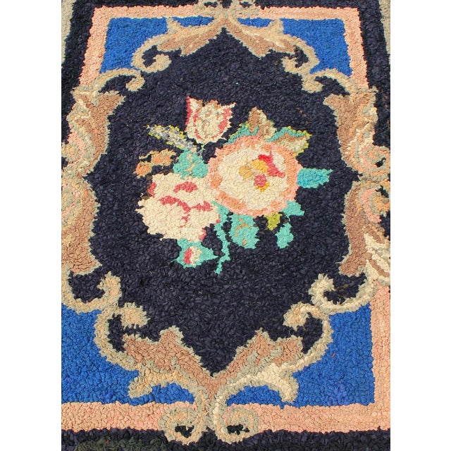 1930s 1930s American Hooked Rug With Large Floral Medallion in Black Background For Sale - Image 5 of 9