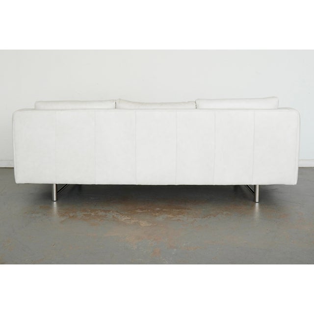 This Bernhardt Grayson leather sofa embodies a clean-lined contemporary design from the late 20th to early 21st century,...