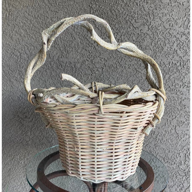 Excellent Pre-Owned Condition. I picked up this beauty during one of our trips to the Ozarks, circa 1990. It was...