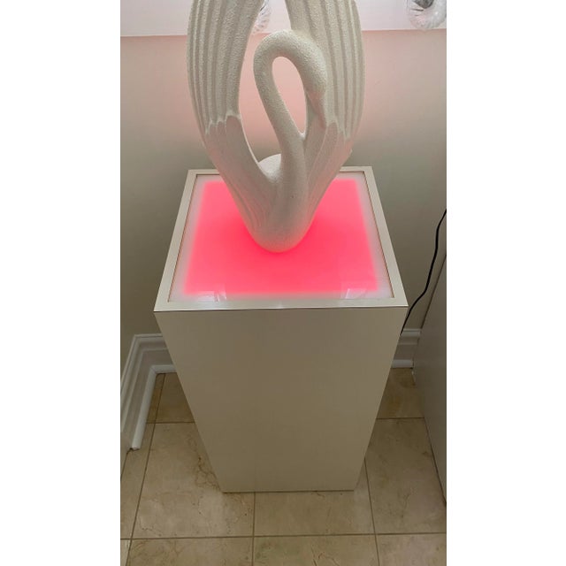 1980s Illuminated Postmodern White Pedestal For Sale - Image 4 of 9