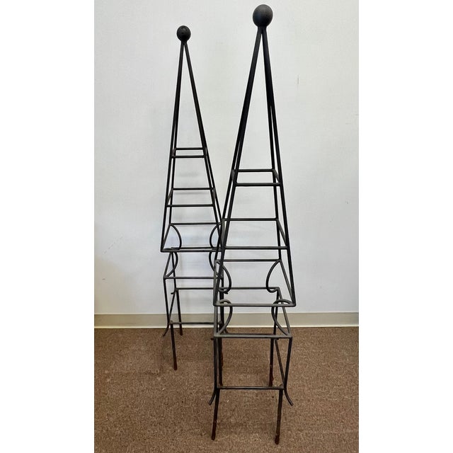 1980s Pair of Obelisk Shaped Garden Topiary Forms in Wrought Iron For Sale - Image 5 of 7