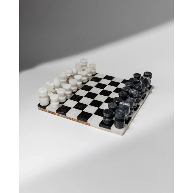 Vintage Black and White Marble Chessboard, Italy, 1960s, Set of 33 For Sale - Image 5 of 11