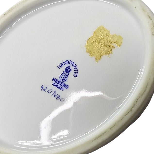 Vintage Herend Queen Victoria Vbo Hand-Painted Porcelain Tea & Coffee Service - Set of 4 For Sale - Image 11 of 18