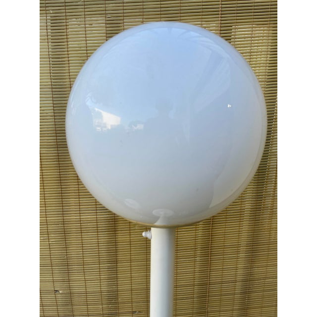 A Pair of Postmodern White Lollipop Floor Lamps. Circa 1980s For Sale In Miami - Image 6 of 18