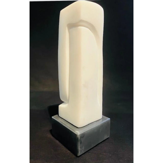 Mid-Century Modern Abstract White Marble Sculpture by Scott Donadio (11.75” High) For Sale - Image 6 of 9