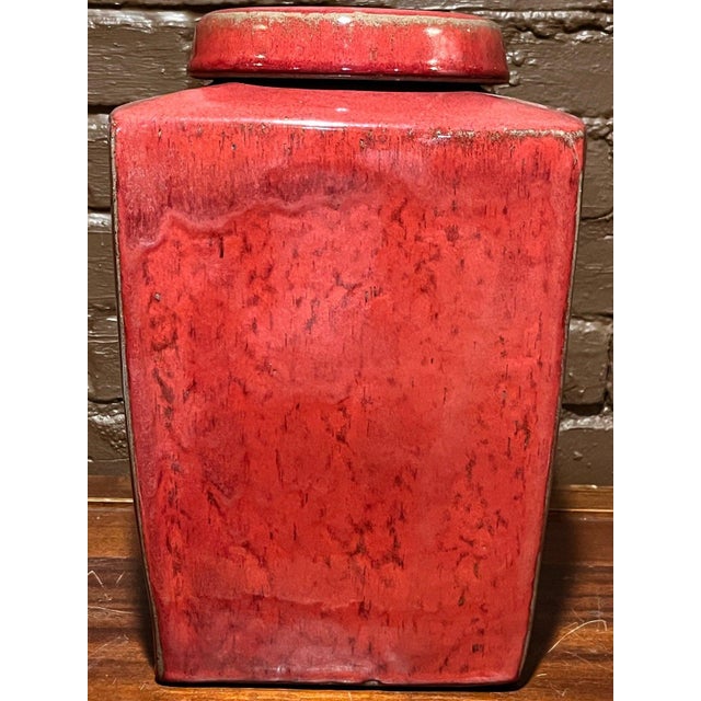Make a bold architectural statement with this large, incredibly heavy square-section ceramic ginger jar and matching lid....