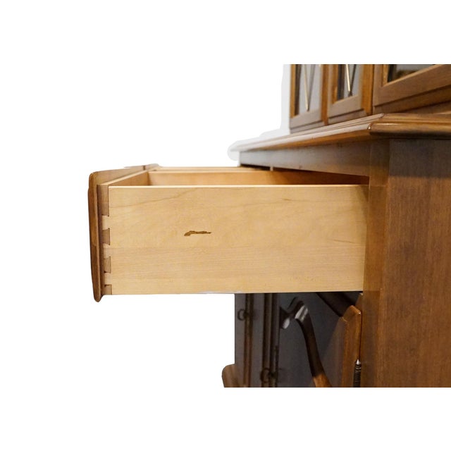 Ethan Allen Heirloom Nutmeg Maple 44" Buffet W. China Cabinet 10-6037 / 10-6038 For Sale - Image 9 of 15