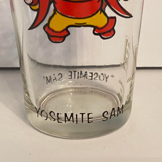 1970s 1973 Looney Tunes "Yosemite Sam, Foghorn Leghorn and Tasmanian Devil" Collectors Series Glasses-Set of 3 For Sale - Image 5 of 7