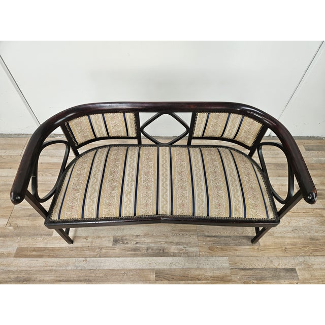 Beige Bent Beech Model N.215 Sofa attributed to Antonio Volpe, 1910s For Sale - Image 8 of 14