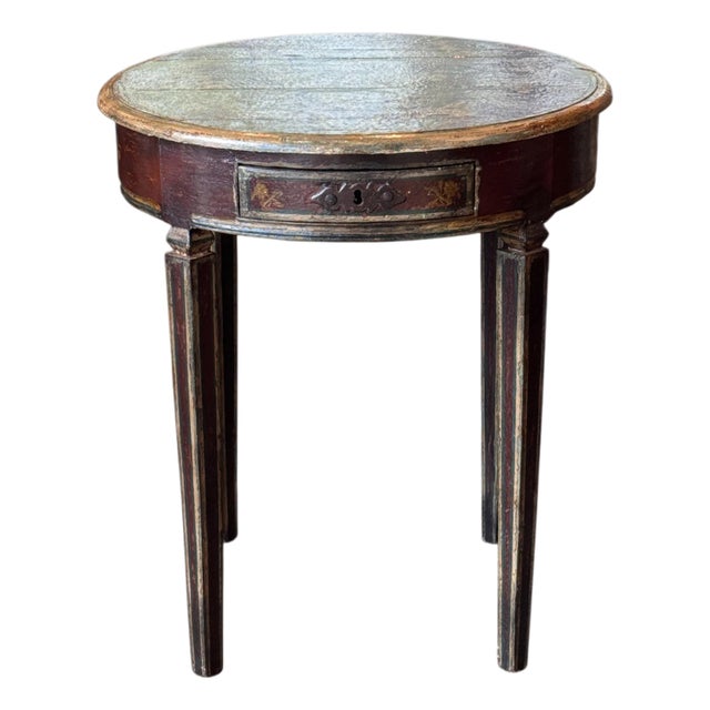 Vintage Italian Round Painted Table With Gilt Decoration For Sale