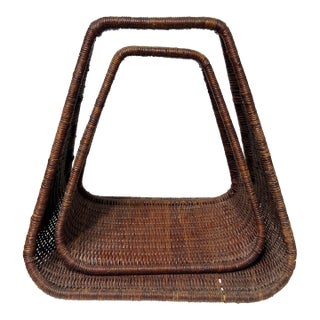 Mid 20th Century Pair of Vintage Triangular Organizer Woven Wicker Baskets For Sale
