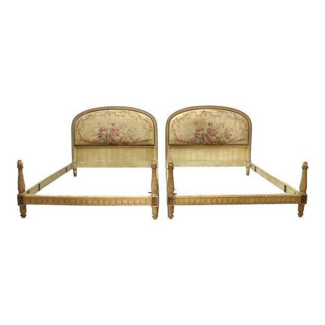 1910s Pair of Antique French Louis XV Carved Wood & Floral Tapestry Twin Beds C1910 For Sale - Image 5 of 13