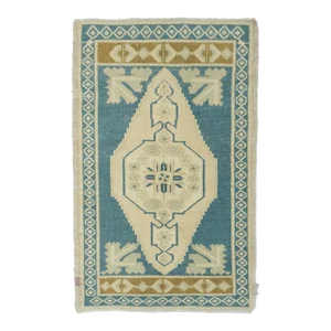Turkish Rug 2'1'' X 3'5''