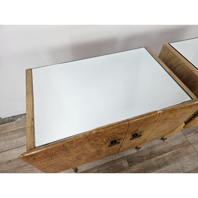 Vintage Maple Nightstands with Mirrored Tops, 1950s, Set of 2 For Sale - Image 6 of 16