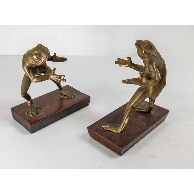 20th Century Pair of Brass Frog Form Decorative Figures or Bookends For Sale - Image 4 of 15