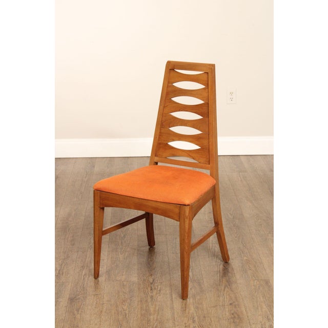 Young Manufacturing Mid Century Modern Walnut Dining Side Chair For Sale - Image 9 of 12