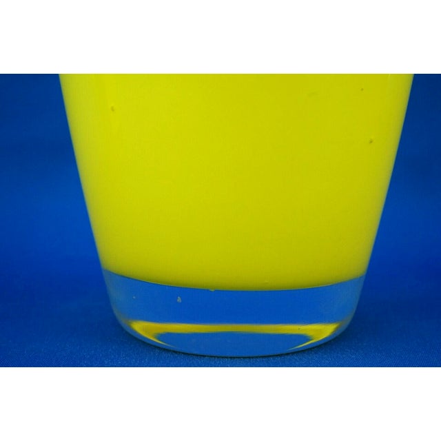20th Century Large Yellow Glass Vase by Periev R. Pint, Barovier and Toso Collection, Czechoslovakia, 1980s For Sale - Image 18 of 18