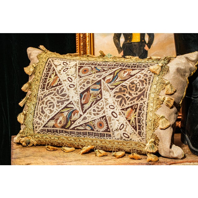 1940s Nice Victorian Antique Textile Floral Pattern Tassel Throw Pillow Home Decor For Sale - Image 5 of 15