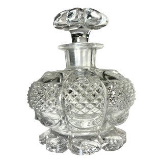 Fiamonds and Leaves Perfume Bottle from Baccarat, Early 19th Century For Sale