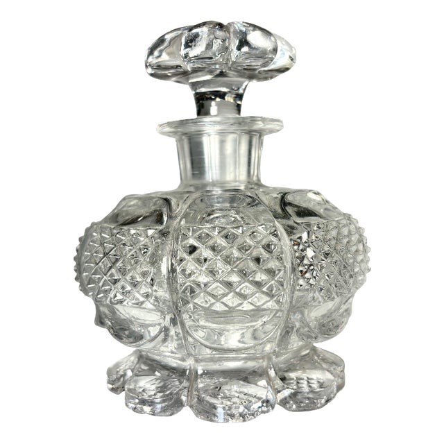 Fiamonds and Leaves Perfume Bottle from Baccarat, Early 19th Century For Sale