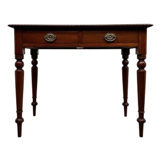 Early 20th Century English Mahogany Writing Table For Sale