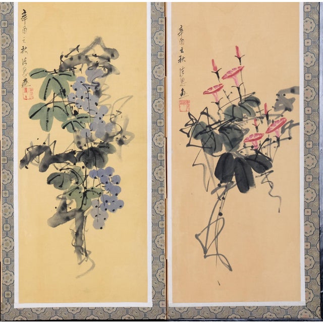 Chinese 1970s Chinese Byobu "Traditional Floral Vignettes" on This 4-Panel Folding Screen Very Good Front Panels and Very Good + Back Panels For Sale - Image 3 of 10