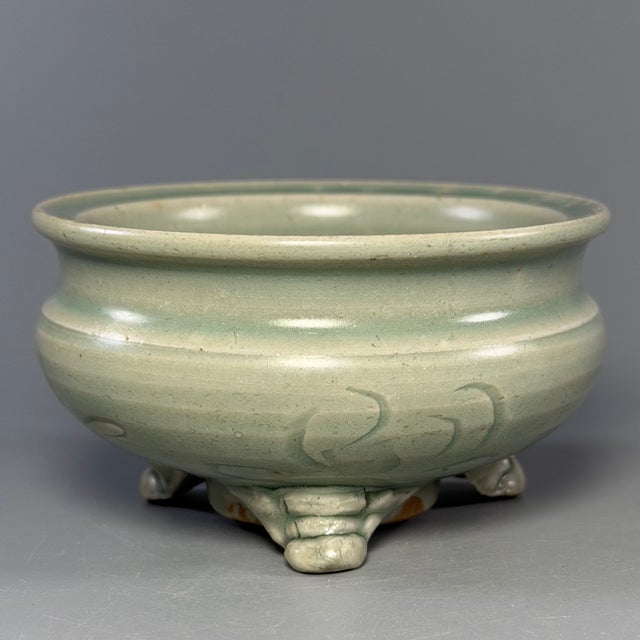 Chinese Longquan Celadon Tripod Censer, Carved Floral Pattern, Collectible For Sale - Image 4 of 7