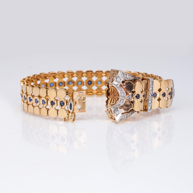 Stylish vintage retro sapphire buckle bracelet crafted in 19 karat Portuguese rose gold (circa 1940s). A great example of...