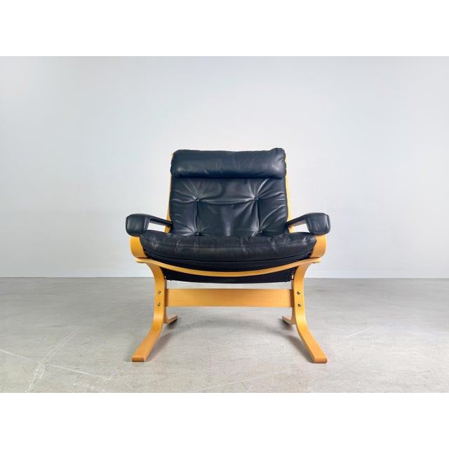 Midcentury Modern Siesta Armchair in Leather by Ingmar Relling For Sale - Image 5 of 9