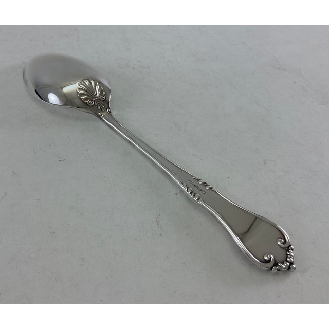 Silver 1980s Chesterfield Silver Plated Dinner Spoon For Sale - Image 8 of 14