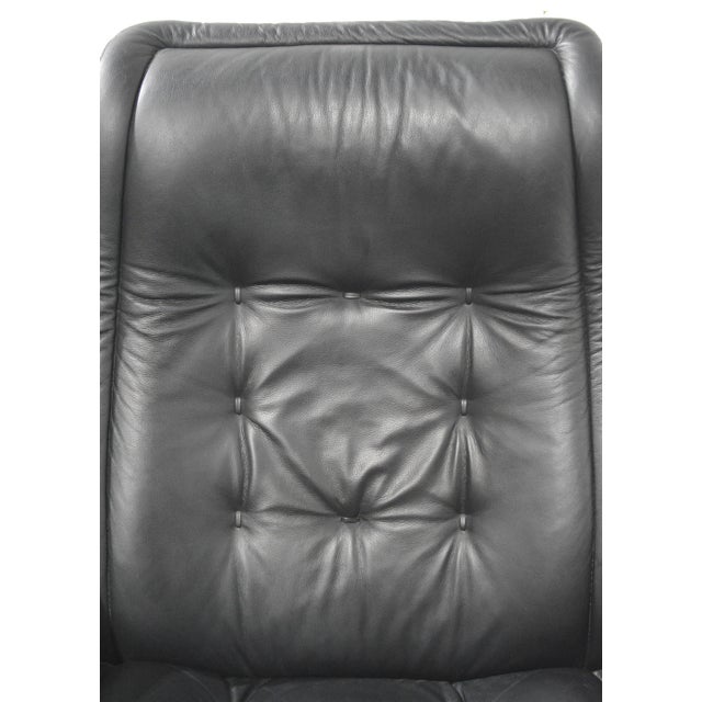 Ekornes Black Leather Stressless Lounge Chair With Ottoman For Sale - Image 10 of 12