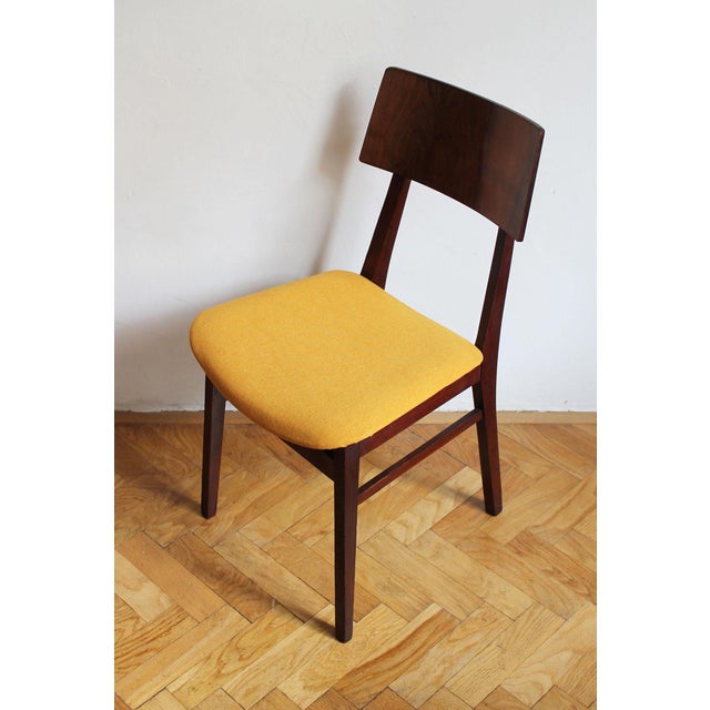 Mid-Century Scandinavian-Style Dining Chair in Walnut, 1960s For Sale - Image 14 of 17