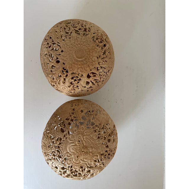Tan Early 20th Century Indonesian Coconut Carvings a Pair For Sale - Image 8 of 10