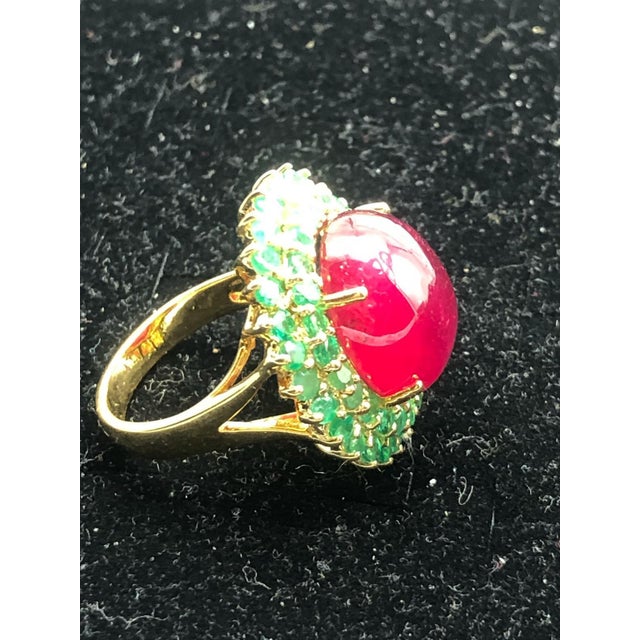 Bochic “Orient” Natural Emerald & Ruby Cocktail Ring Set In 18K Gold & Silver For Sale - Image 11 of 12