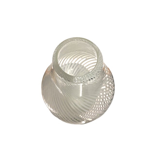 Glass Murano Filigrana White and Clear Swirl Glass Vase — In the Style of Dino Martens for Aureliano Toso, C. Mid-20th Century For Sale - Image 7 of 11