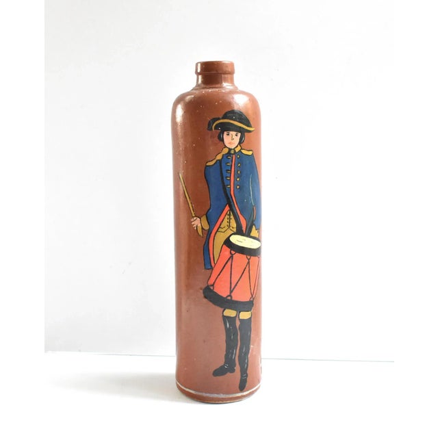 American Antique Brown Stoneware Gin Bottle With Painted Revolutionary Soldier For Sale - Image 3 of 11