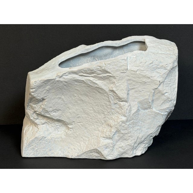 White Sirmos Faux Stone Cast Resin Rockwork Sculptural Vase, USA, 1970s For Sale - Image 8 of 11