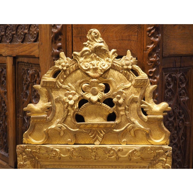 18th Century 18th Century French Giltwood Mirror Aux Dauphins From Provence, Overall H-30 1/2 For Sale - Image 5 of 18