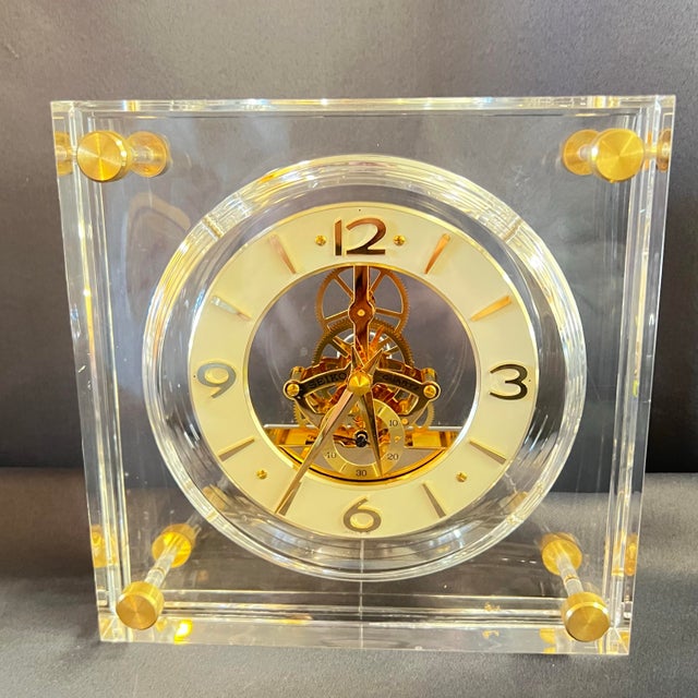 Plastic Seiko Lucite Skeleton Mantel Clock in Gold – Model Qaw105g For Sale - Image 7 of 12