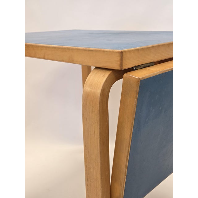 1960s Dl82 Folding Table and 65 Chairs by Alvar Aalto for Artek 1960s, Set of 7 For Sale - Image 5 of 18