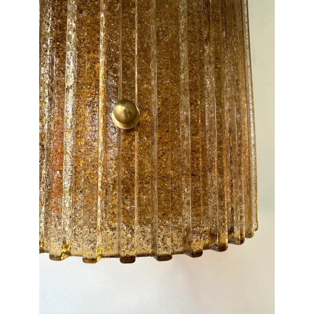 2020s Contemporary Cola Gold Leaf Granita Murano Glass and Brass Sconces, Italy, Set of 5 For Sale - Image 5 of 12