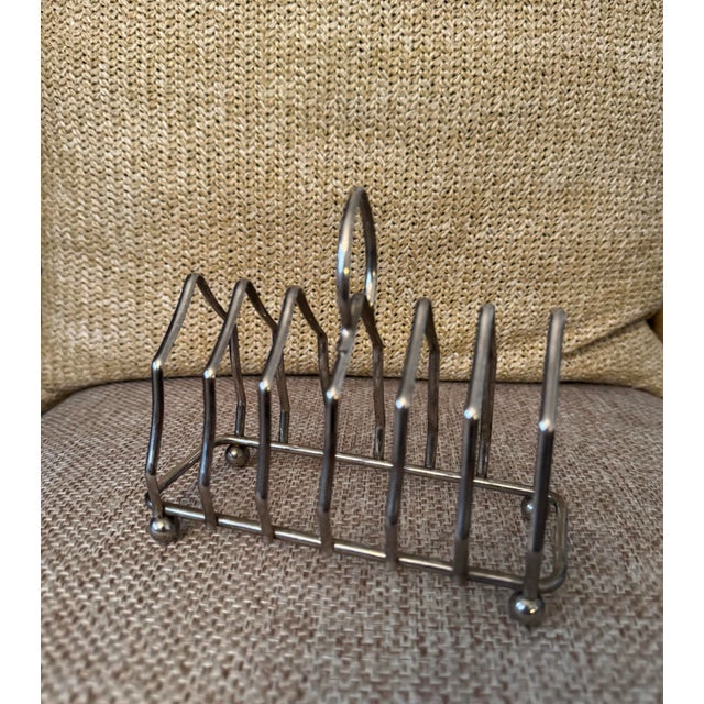 1940s 1940s English Silver-Plated Toast Rack With Loop Handle | Made in England For Sale - Image 5 of 12