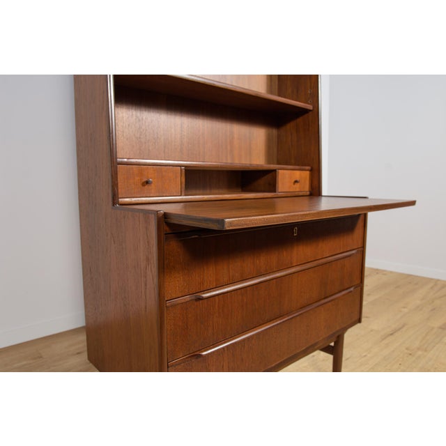 Mid-Century Teak Shelf with Pull-Out Top, Denmark, 1960s For Sale - Image 17 of 18