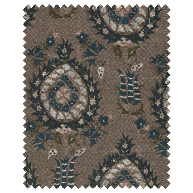 This dark and intensely powerful design, printed on 100% pure linen, embodies the spirit of an archaic legacy, while...