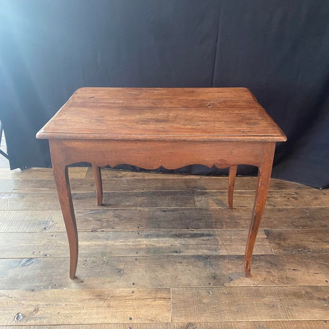 Wood French Louis XV Walnut Side Table or Writing Desk For Sale - Image 7 of 15