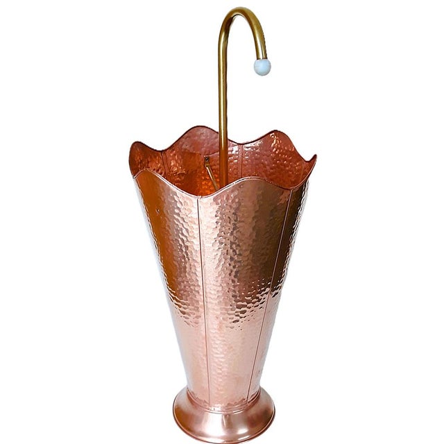 Metal Vintage Copper Umbrella Stand in Hammered, Copper, Brass Handle, 1950 For Sale - Image 7 of 9