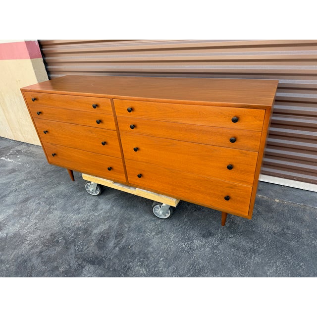 Vintage MCM lowboy dresser from Glenn of California. This dresser has been restored and is in superb vintage condition....