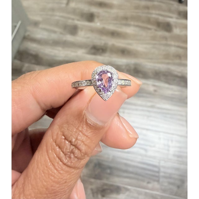 Metal 1.02 Carat Natural Pink Sapphire Diamond Engagement Ring in 14 Karat White Gold, Size 7 For Sale - Image 7 of 8