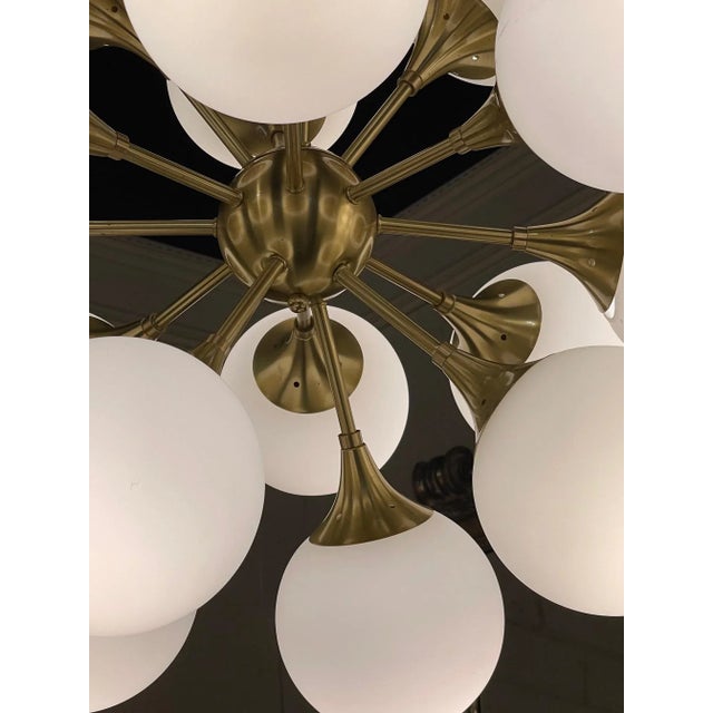 Vintage Late 20th Century Murano Glass and Brass Sputnik Cloud Chandelier For Sale In Dallas - Image 6 of 9