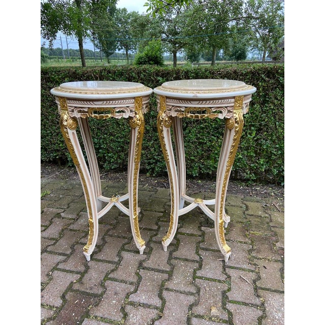French 1970s French Louis XVI Antique/White Cream Gold Marble Side Tables- Pair For Sale - Image 3 of 14